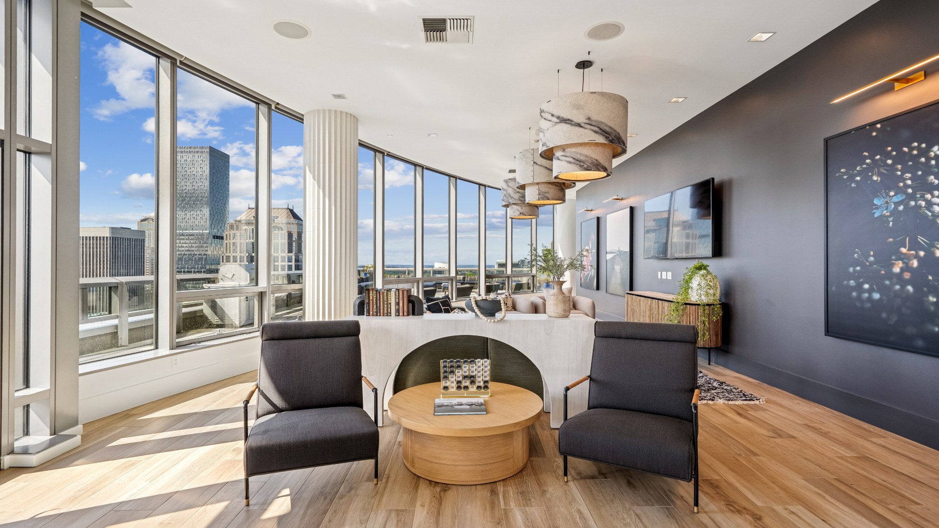 POP_Int_Amenity_40thFloorLounge3_June2025